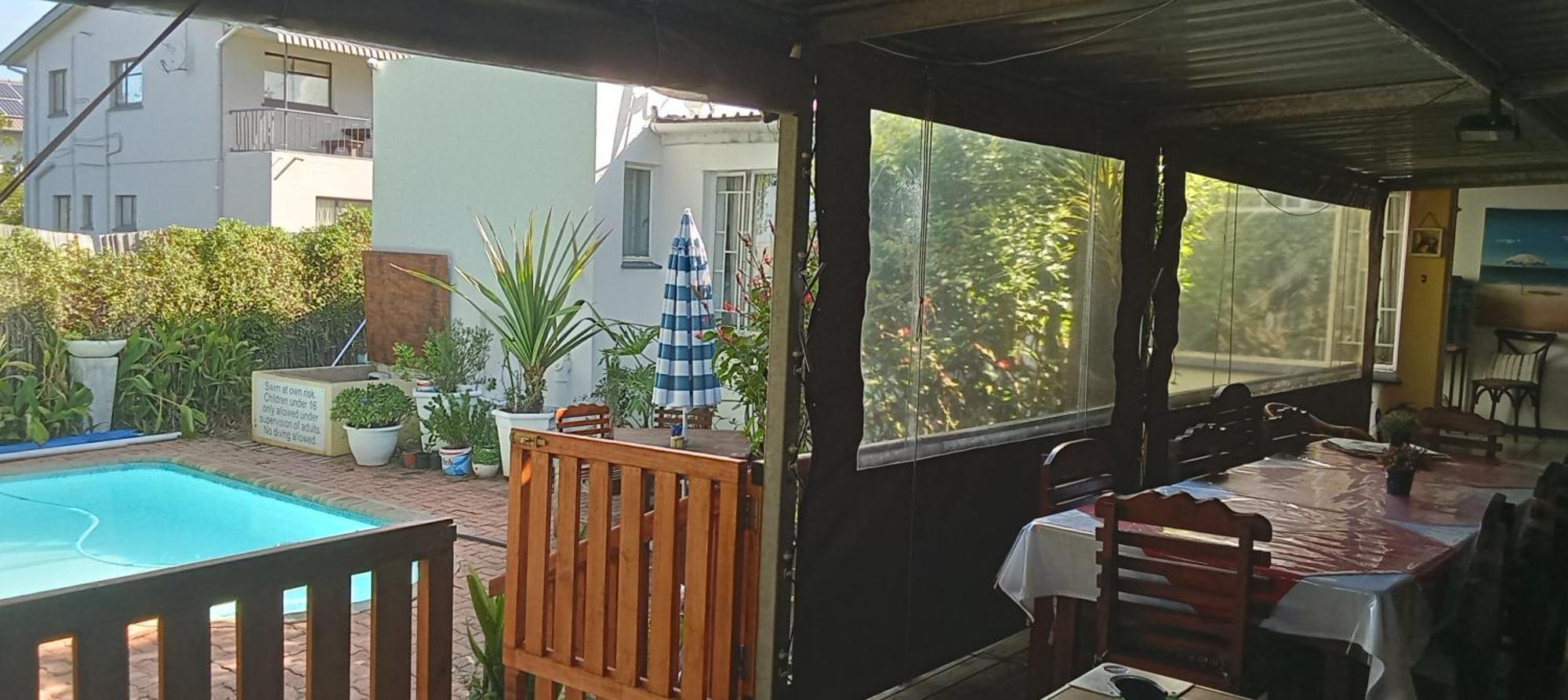 Aquarius Bed And Breakfast Jeffreys Bay Exterior foto
